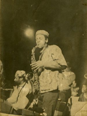 Henry Threadgill playing the saxophone.