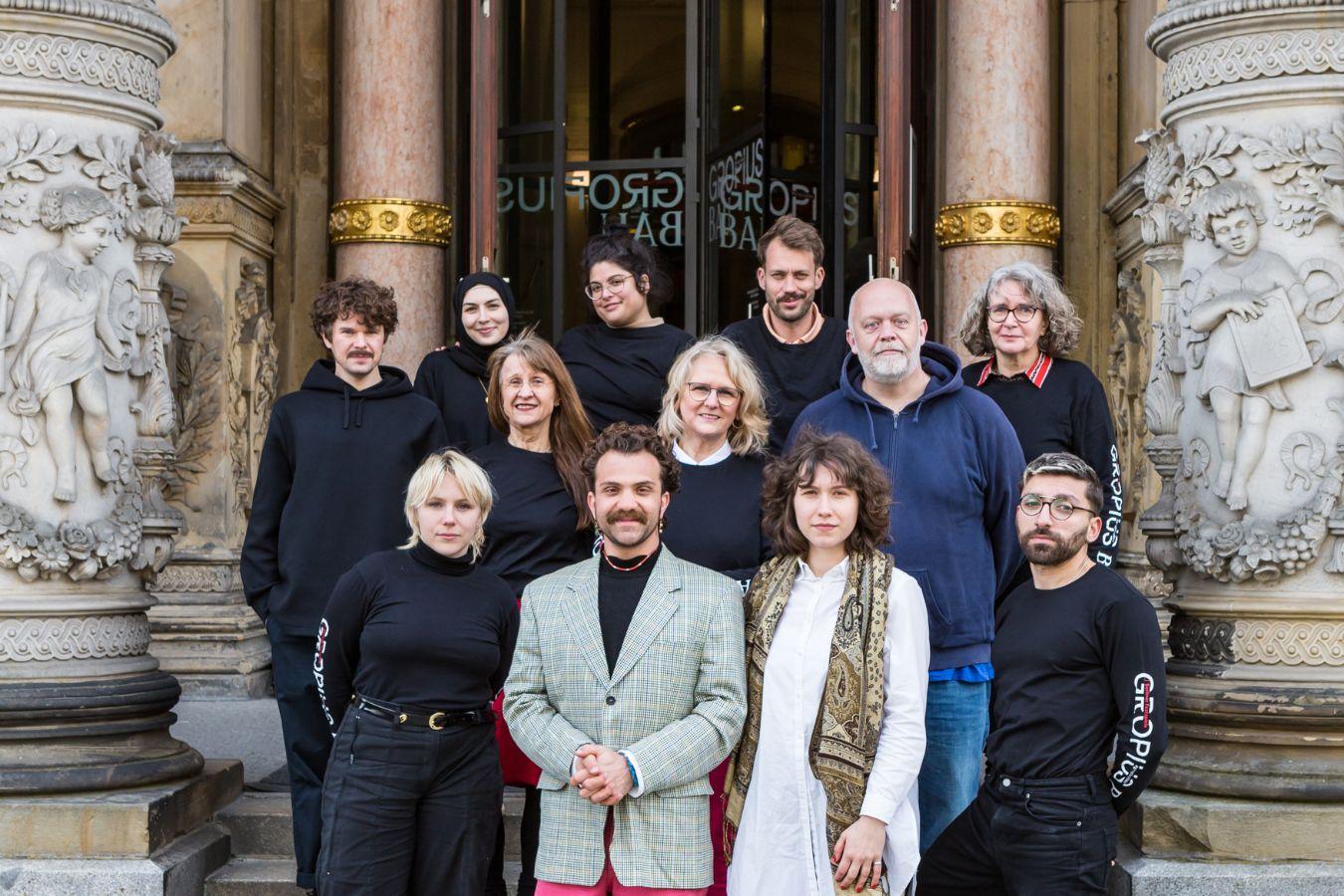 from top left to bottom right: Erikas Montoya, Nesrine Ben Mansour, Cennet Alkan, Christopher-Felix Hahn, Petra Petrick, Veronika Zimmer, Zorica “Lola” Radivojevic-Llalloshi, Jens Dierkes, Vera Moré, Hans Youssuf Kiesler, Miriam Ewering (Gropius Bau Education), Umut Azad Akkel; missing in the picture: Danae Yolanda Diettrich, Şehnaz Layıkel Prange, Niusha Ramzani
