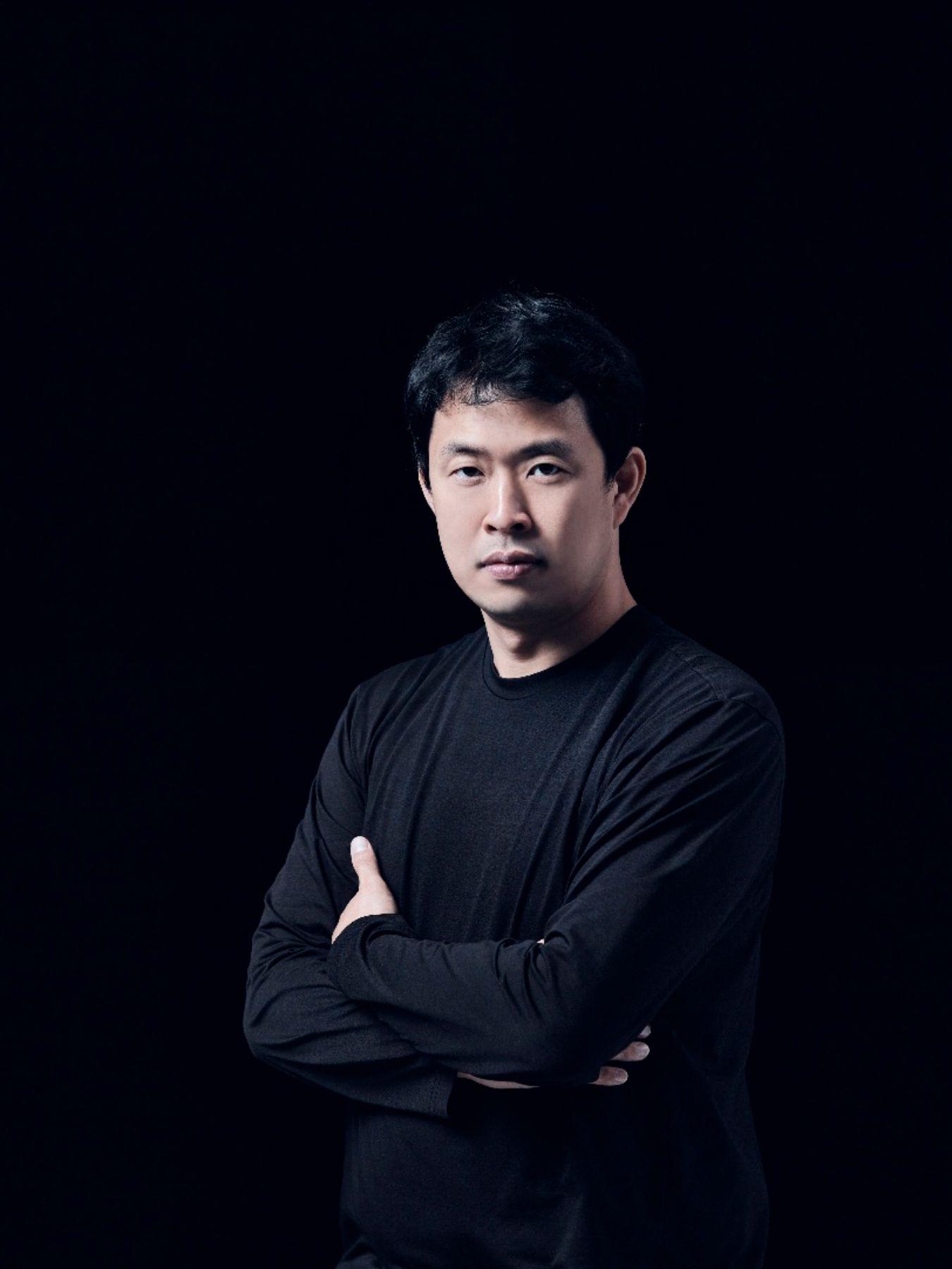 Portrait of Seokwon Hong