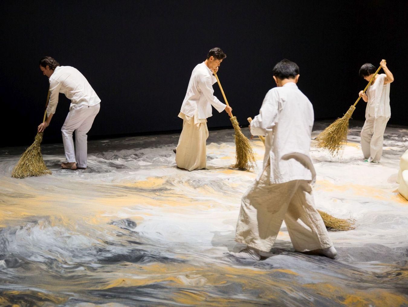 Lee Mingwei, Guernica in Sand, 2006–present, Installation view Lee Mingwei and His Relations, Taipei Fine Arts Museum, 2015, Courtesy: Taipei Fine Arts Museum